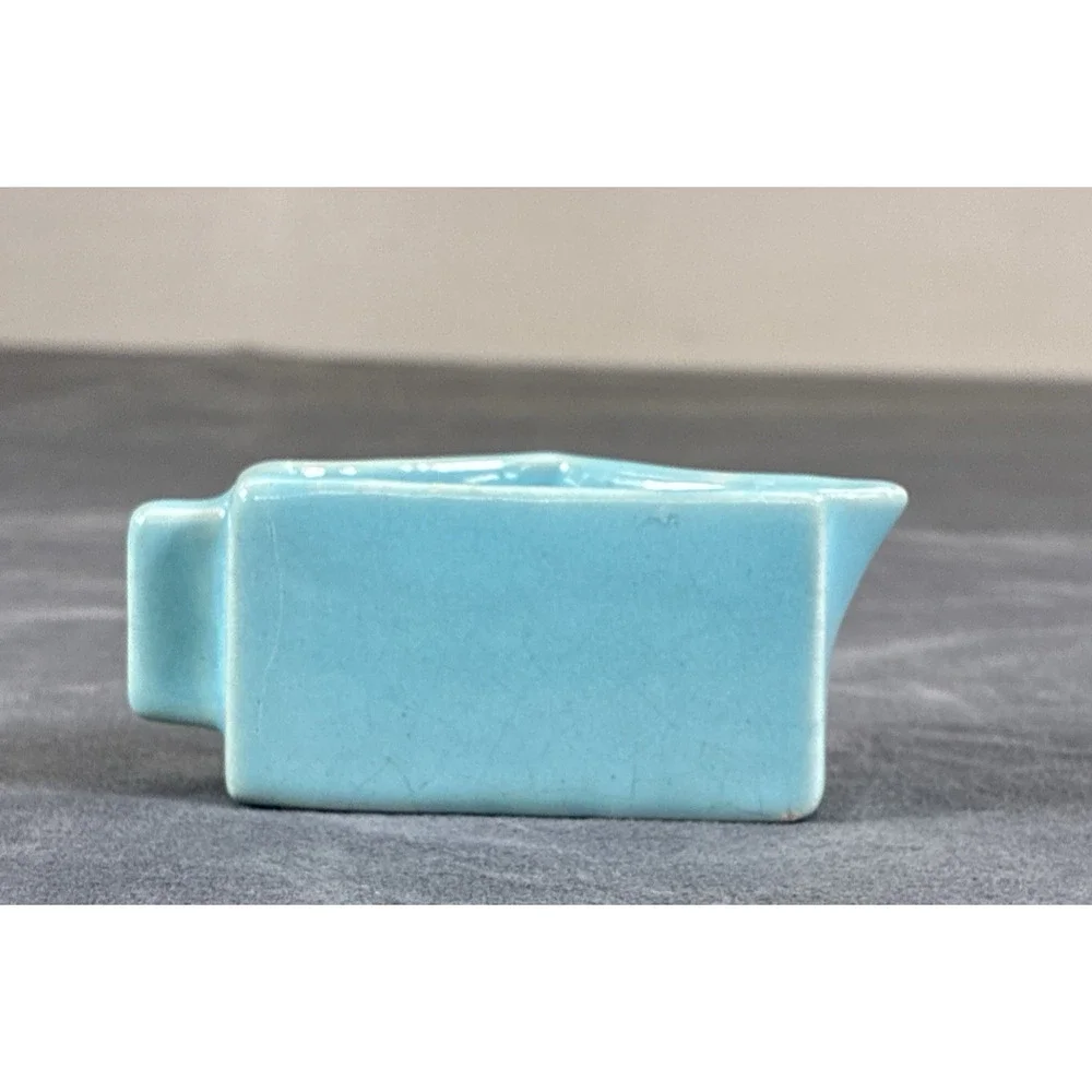 Vintage Caifornia Tudor Pottery Turquoise Nesting Creamer /Open Sugar Tray Set